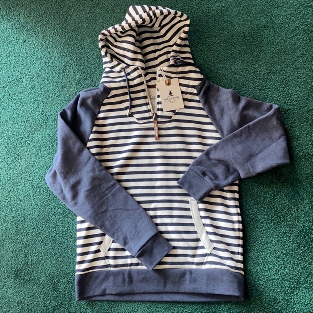 Wanakome Hooded 1/4 Zip Sweatshirt Medium
